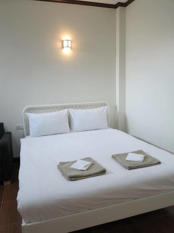 Pro Chill Krabi Guesthouse Exteriör bild